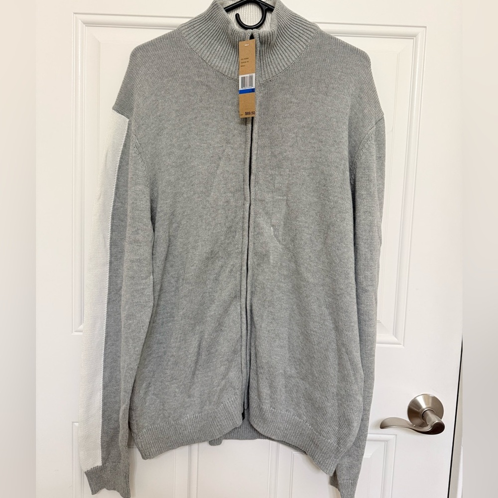 DKNY Men's Light Gray Zip-Up Sweater “NWT”